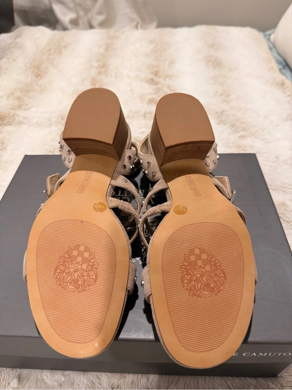 Vince Camuto Braylee Studded Suede Sandals – Totally Taupe – Size 7.5M NWT